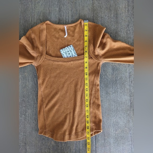 NWT Free People A Little Unruly Top - Picture 10 of 10